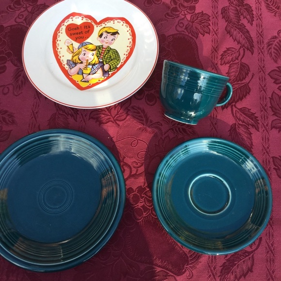 π² Juniper - Retired Fiesta EUC Bowl 3 3/4" X 5 3/4" - Picture 2 of 13